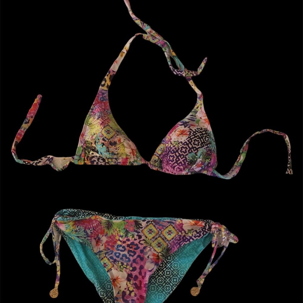 Luli Fama bikini